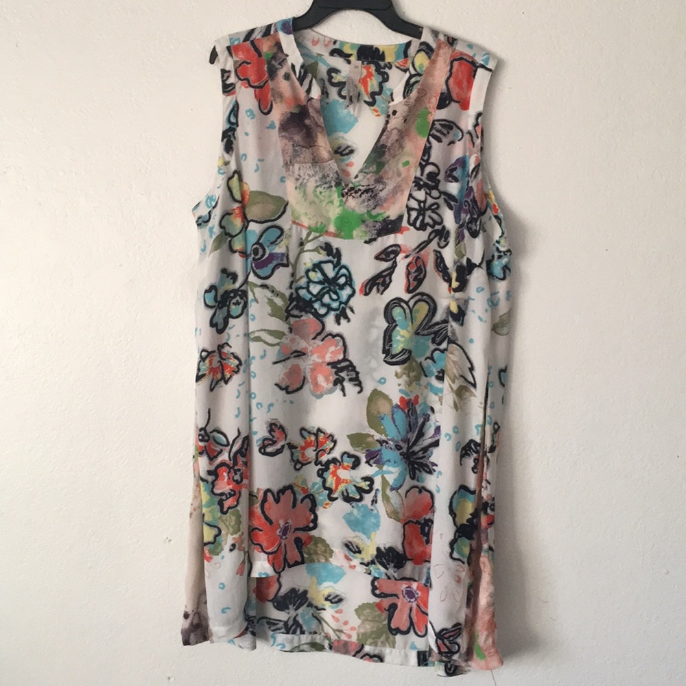 Melissa McCarthy Tunic Top